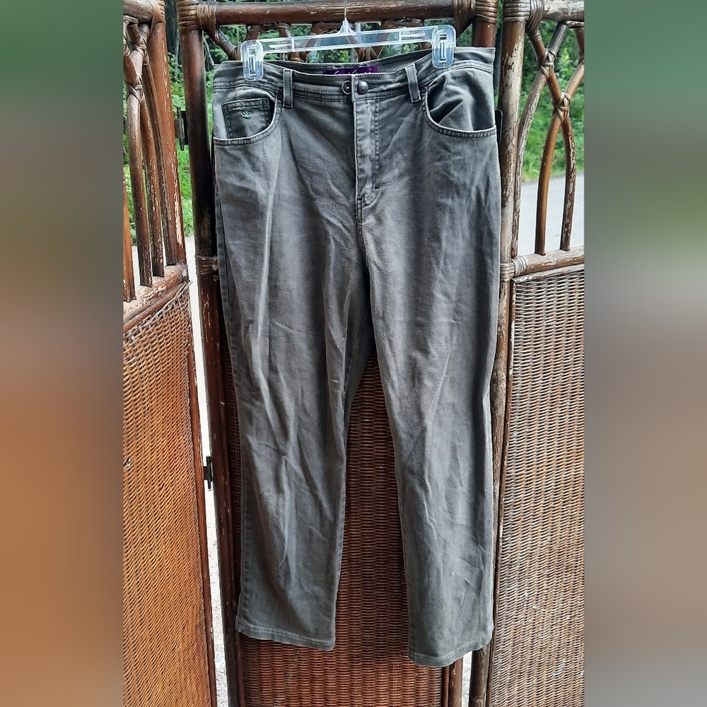 🍀3/15 Gloria Vanderbilt Gray Jeans